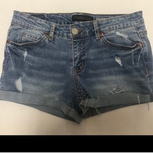 Aeropostale women’s shorty distressed shorts 2